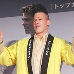 　舞台あいさつに登場したブラッド・ピット＝２５日、東京都千代田区