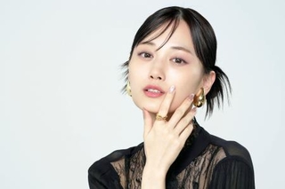 　山下美月