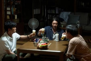 （Ｃ）２０２５映画『夏の砂の上』製作委員会