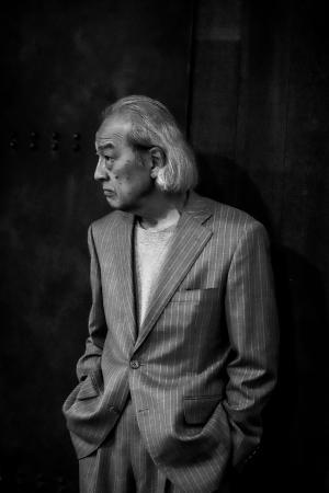 　帝国ホテル東京でトークイベントを行う音楽評論家の立川直樹さん（提供写真）