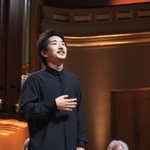 　エリザベート王妃国際音楽コンクールのピアノ部門で２位に入賞し、喜びの表情を見せる久末航さん＝６月、ベルギー・ブリュッセル（共同）