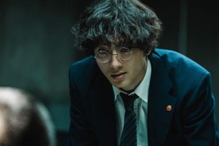 （Ｃ）呉勝浩／講談社　（Ｃ）２０２５映画『爆弾』製作委員会