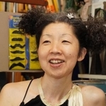 　インタビューに応じる稲垣えみ子