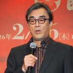 　亡くなった仲代達矢さんへの思いを語る益岡徹＝東京都港区