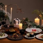 　福井県の寒サワラや鹿児島県産・豊優牛、長野県産・信州サーモンなどを味わえるＴＲＵＮＫ（ＨＯＴＥＬ）のクリスマスディナー（提供写真）