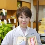 　「田口屋菓子舗」店主の田口美恵子さん＝東京都足立区