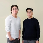 　「クワイエットルームにようこそ　Ｔｈｅ　Ｍｕｓｉｃａｌ」で脚本と演出を手がける松尾スズキ（右）と、出演の松下優也