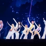 　「ＸＧ」の（左から）ＨＩＮＡＴＡ、ＭＡＹＡ、ＪＵＲＩＮ、ＪＵＲＩＡ、ＣＨＩＳＡ、ＨＡＲＶＥＹ、ＣＯＣＯＮＡ＝１４日、福井県越前市