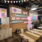 　「Ｃａｆｅ＆Ｓｈｉｍａｊｉｒｏ」の店内＝東京・原宿（提供写真）