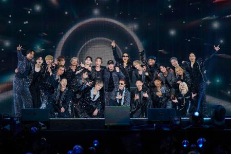 レジェンド集結EXILEの東京ドームライブ 25周年記念のドーム