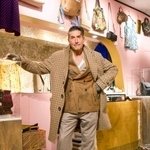 　東京・代官山で遭遇したタレントのパンツェッタ・ジローラモさん。カジュアルとトラッドを見事にミックスした大人スタイル