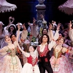 　松山バレエ団「新『コッペリア』」の舞台（（Ｃ）エー・アイ　撮影・平井晋之介）