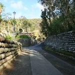 　美しい玉石垣が残る陣屋跡＝東京都八丈町