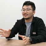　インタビューに答える三浦謙司