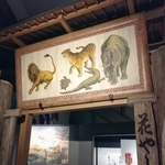 　復元された「浅草花屋敷」の門＝東京都墨田区