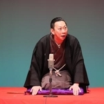 敗者復活選で１位になった春風亭朝枝さん＝東京都中野区