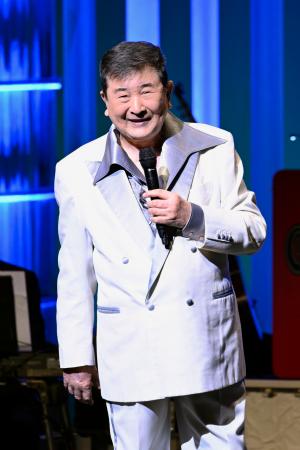 今年88歳の小林旭が「歌いまくり話しまくる」と意気込み|文化