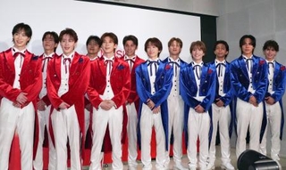 　ＳＨＯＷ-ＷＡ＆ＭＡＴＳＵＲＩの１２人＝東京都江東区