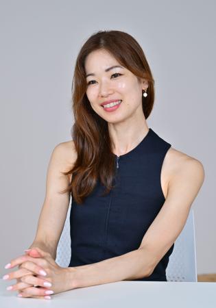 　インタビューに答える中村祥子＝東京都品川区