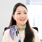 　インタビューに答える五十嵐薫子