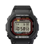 　カシオ計算機の「Ｇ-ＳＨＯＣＫ」シリーズの「ＤＷ-５０００Ｒ」