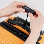 　ナカバヤシが発売した「超小型ラゲッジスケール」