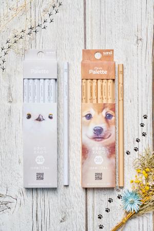 　三菱鉛筆「ユニ　パレット」シリーズの「もふエナガ」（左）と「シバイヌ」