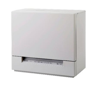 　パナソニックの「卓上型食器洗い乾燥機　スリムタイプ　ＮＰ-ＴＳＫ２」