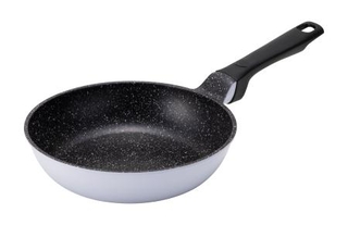 　貝印の「ラクカルフライパン　２０ｃｍ」