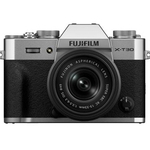 　富士フイルムが発売した「Ｘ-Ｔ３０３」（レンズ別売り）