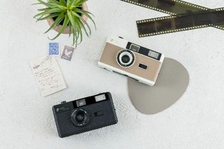 　ナカバヤシの「フィルムナカメラ」（同社提供）