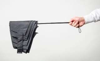 　カムアクロスの折り畳み傘「ｍｏｎａｋａ　形態安定・折りたたみ傘」