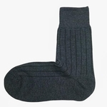 　はるやま商事の「幅広直角クルー丈ソックス」