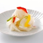 　西利の「聖護院かぶらの彩りマリネ」