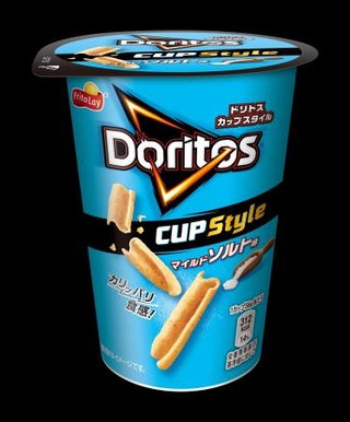 　ジャパンフリトレーの「ドリトス　ＣＵＰ　Ｓｔｙｌｅ　マイルドソルト味」
