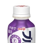 　明治の「明治ブルガリアのむヨーグルト　ブルーベリー風味　ＬＢ８１　ＯＮＥ　ＳＨＯＴ」