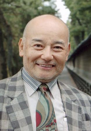　栗塚旭さん