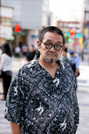 　赤松利市さん（撮影・松山勇樹）