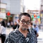 　赤松利市さん（撮影・松山勇樹）