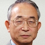 　青山やすし・明治大名誉教授