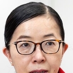 　酒井順子さん