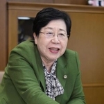 　日弁連会長の渕上玲子さん
