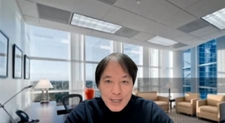 　リモート取材に応じる澤田教授