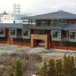　学校法人「森友学園」が大阪府豊中市で計画していた小学校の校舎が残る国有地＝２０２１年１月