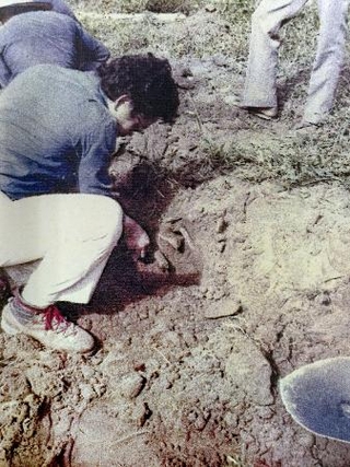 　１９７８年にタイで行われた遺骨収集事業（日本遺族会提供）