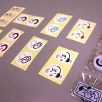 　片耳難聴のオリジナルマークを使ったストラップやステッカー