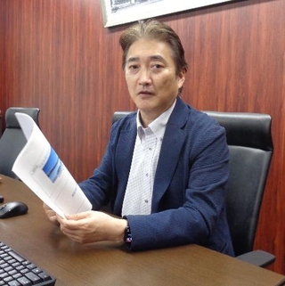 　精神障害などがある人たちへの就職支援で「ＩＰＳ」という手法を取り入れている社会医療法人「清和会」の林輝男理事長＝４月、島根県浜田市