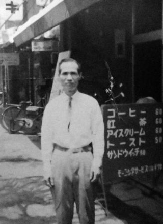 　「ルーエぶらじる」創業者の末広武次さん（同店提供）