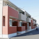 　福島県双葉町から埼玉県加須市に避難を続ける菅本章二さんが暮らす「みなし仮設」＝４月