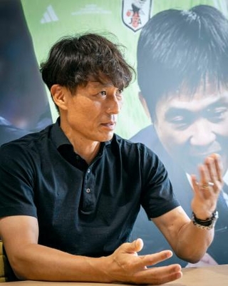 　日本サッカー協会の宮本恒靖会長